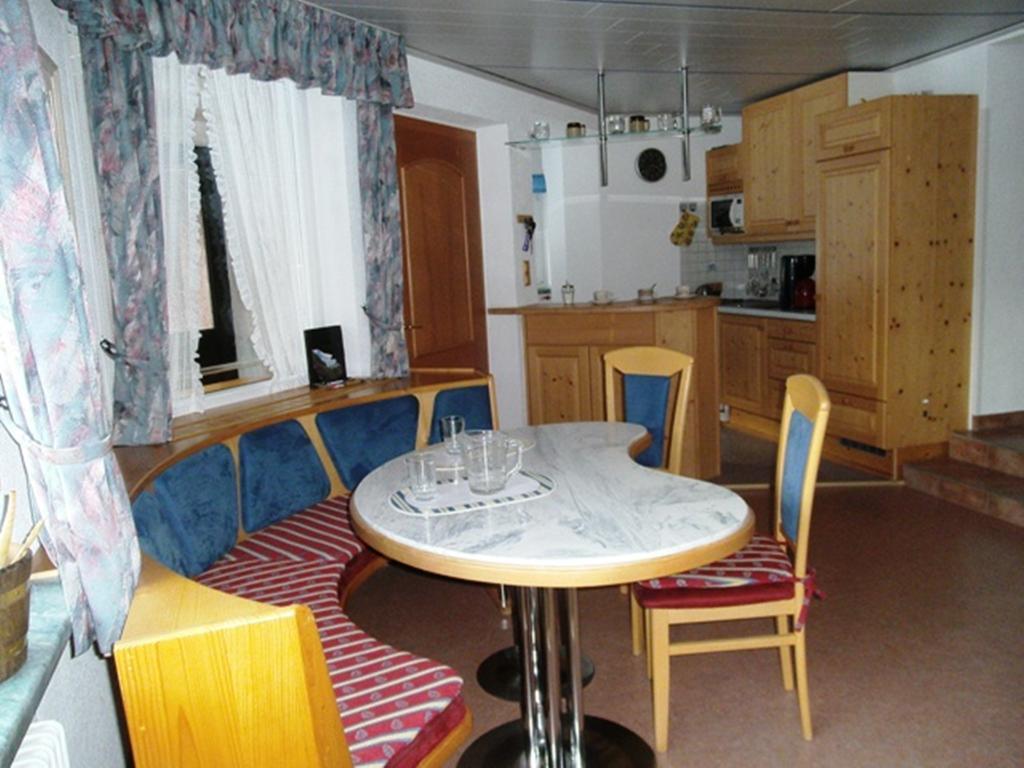 Appartement Haus Cornelia à Mallnitz Chambre photo